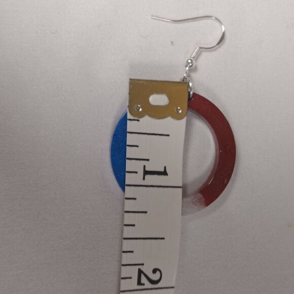 CLEARANCE Red, white and blue resin circle earrings - Picture 6 of 6